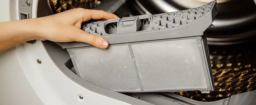 Signs Of A Clogged Dryer Lint Trap in Bossier City, Louisiana